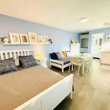 Cozy, Newly Renovated Apartment In Gavrio. Экстерьер фото
