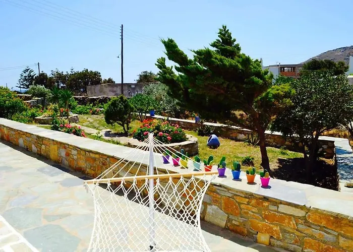 Cozy, Newly Renovated Apartment In Gavrio.