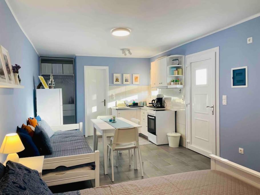 Appartement Cozy, Newly Renovated In Gavrio. Gavrio