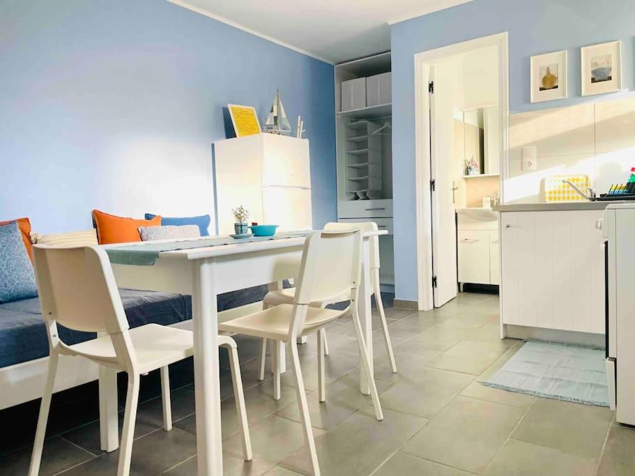 Apartment Cozy, Newly Renovated In Gavrio. Gavrio